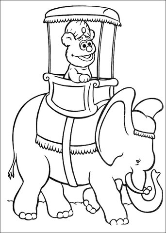 Baby Fozzie Is Riding An Elephant Coloring page